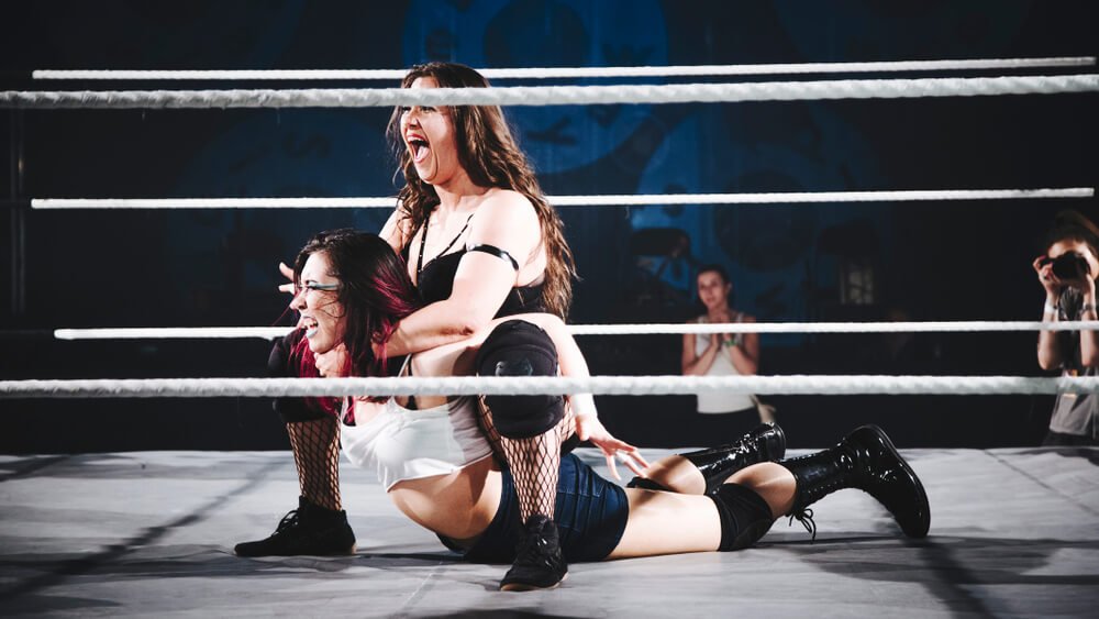 CHYNA PART 2: THE DIET AND IMPLOSION OF THE NINTH WONDER OF THE WORLD - Chaos and Pain